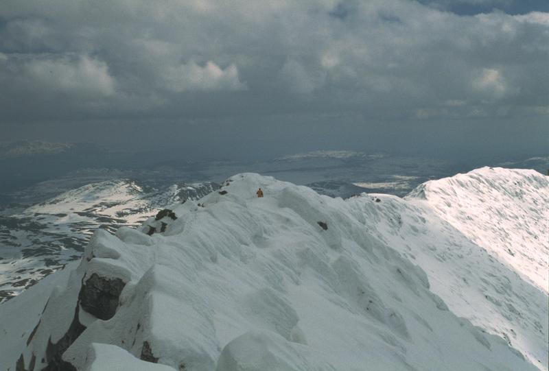 Image gausta-2002-04/e_11.jpg